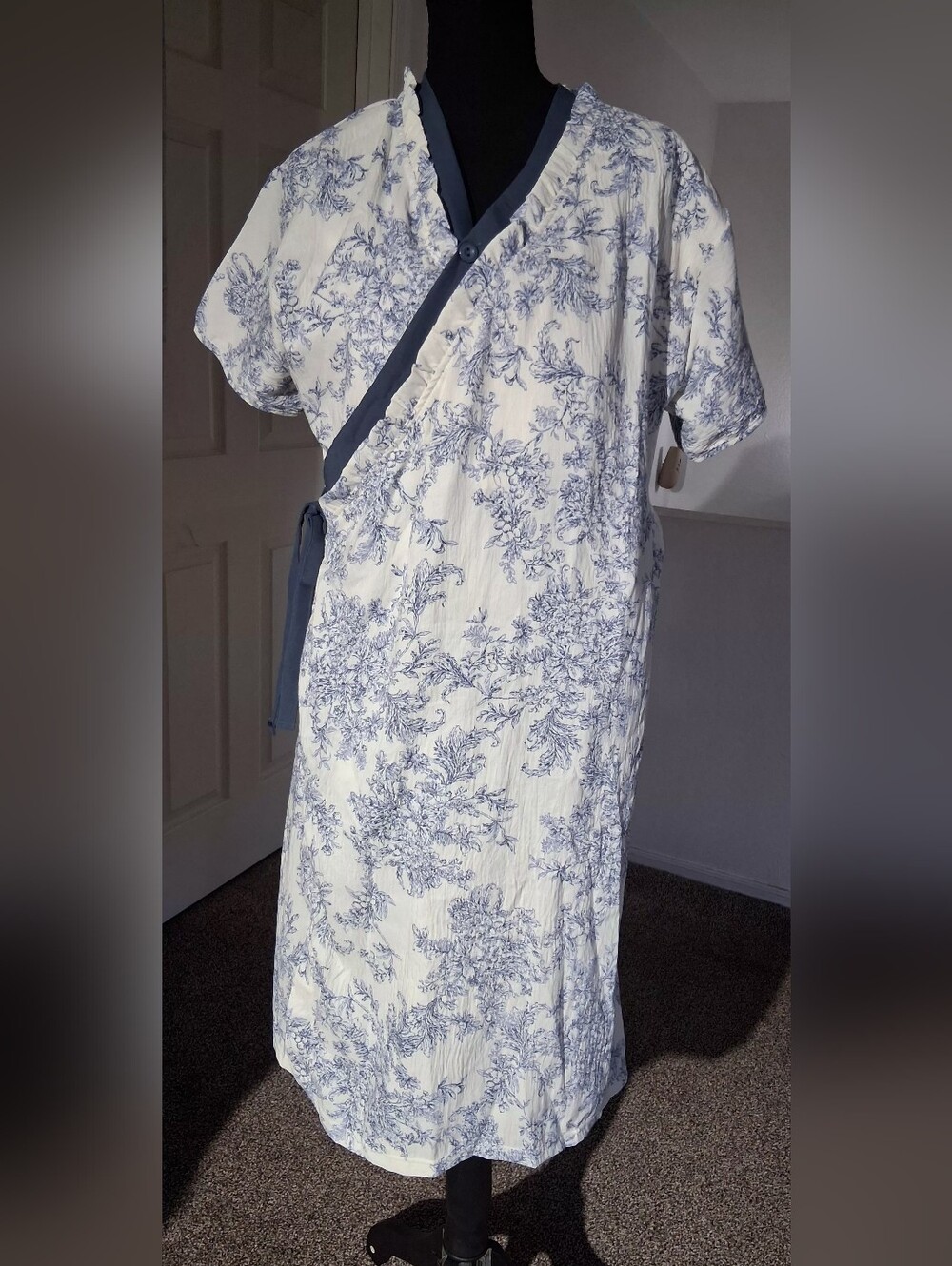 Women’s Blue Floral Wrap Cotton Dress